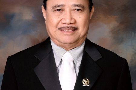 Jejak Perjalanan Senator Rosman Djohan