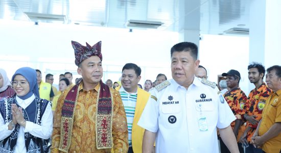 Menteri Kependudukan dan Pembangunan Keluarga Kungker ke Bangka Tengah