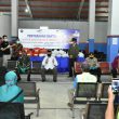 ASN Pemprov Babel Bantu Paket Sembako Untuk Masyarakat Pelabuhan Tanjung Kalian