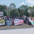 Warga Bateng Unjuk Rasa Di Kantor Bupati Soal Belum Dilantiknya Wabup Era Susanto