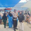 Gencarkan Cooling System Pemilu Damai Bhabinkamtibmas Polsek Kemuning Kunjungi Pasar