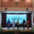Penjabat Wali Kota Pangkalpinang, Lusje Anneke Tabalujan Terim Penyerahan LHP BPK