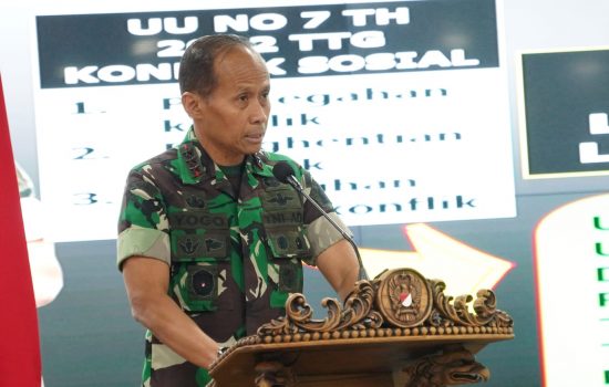 Dankodiklatad Letjen TNI Ignatius Yogo Triyono Jadi Narsum FGD Peran Aktif TNI AD Dalam Mencegah Potensi Disintegrasi Sosial