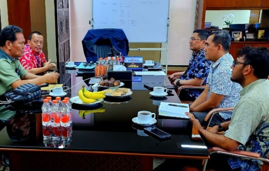 Presiden LSM Lira Bersama Edison ke Bareskrim Lapor Kasus Dana Hibah BUMN Yang Diduga Di Korupsi Oknum PWI Pusat